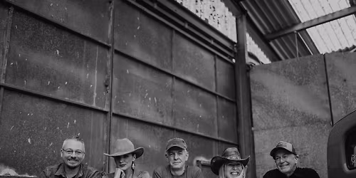 Red Skies, live @ Pelcomb Inn