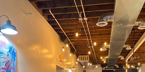 Holiday Market on Strawberry Hill