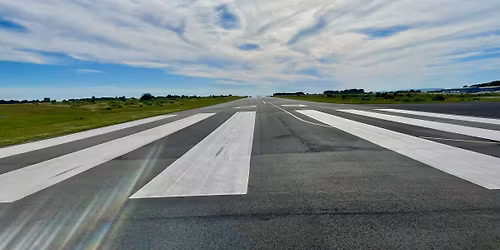 Best of Mainz-F\u00fchrung: Der Flugplatz Mainz-Finthen