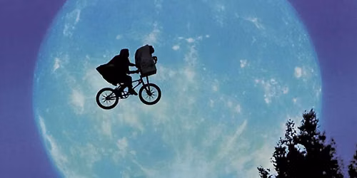 Wednesday Classic Night: E.T.