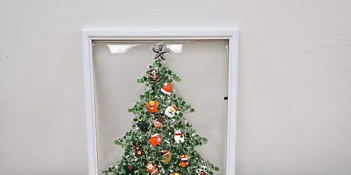 \ud83c\udf84 Christmas in July: Crushed Glass Christmas Tree