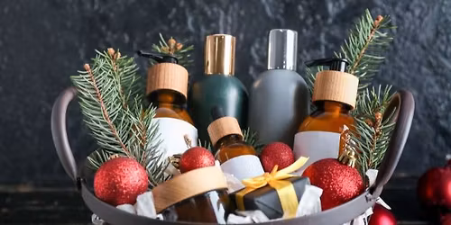 WARSZTATY KOSMETYK\u00d3W NATURALNYCH. EDYCJA \u015aWI\u0104TECZNA