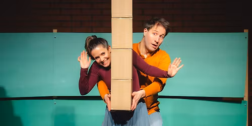 A doboz \u2013 babasz\u00ednh\u00e1zi el\u0151ad\u00e1s @Kultkik\u00f6t\u0151 Balatonbogl\u00e1r