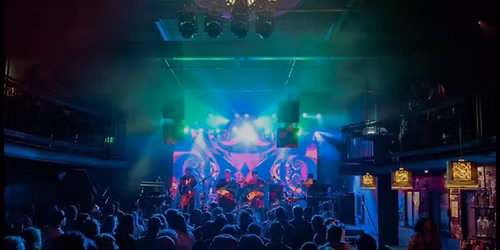 Chicago Transit Experience at Hidden Hall