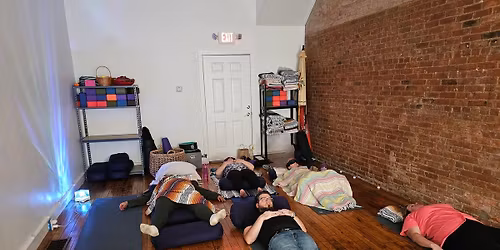 Community Acupuncture at The Aligned Collective