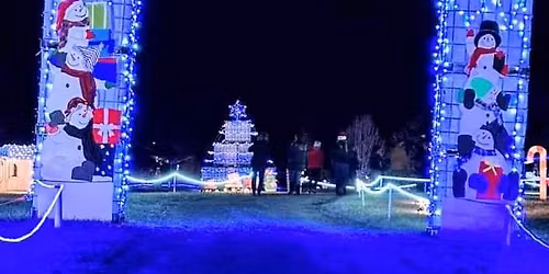 Snowman Lane -  Walk thru - Online ticket purchase only 