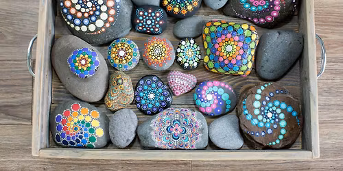 Mandala Rock\/Ornament Painting