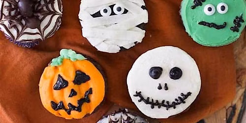 Uncle's Kids Spooky Cupcakes Class
