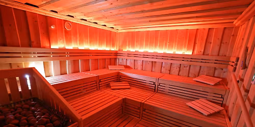 SCHWITZ-H\u00dcTTEN-GAUDI