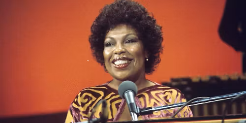 Hubb's Groove "Tribute to Roberta Flack & Angie Stone"