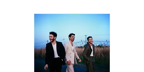 Jonas Brothers with Magnus Ferrell and Deleasa
