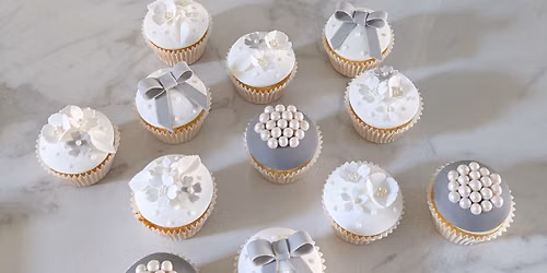 Vintage Fondant Cupcake Baking and Decorating Workshop 
