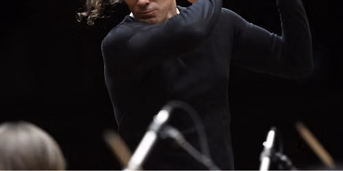 Steve Hackman Conducts His Taylor Swift: The Symphony Era at Music Center at Strathmore