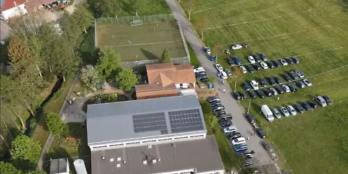 Gro\u00dfer Kinderkleider- und Spielzeugflohmarkt