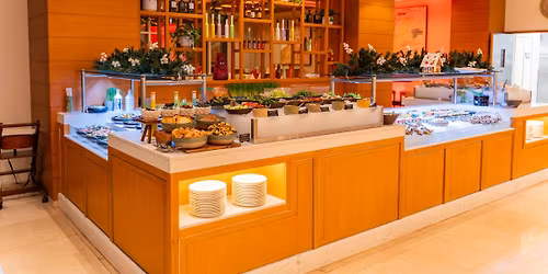 Christmas Day Brunch at Sloane\u2019s \ud83c\udf84\ud83e\udd42