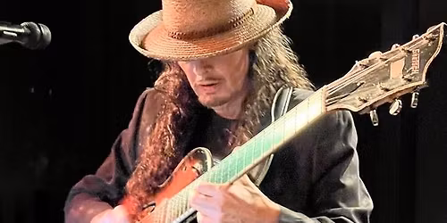 Live music with Andre Roy