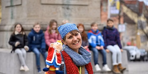Kinder- und Familienf\u00fchrung: Zeitreise mit Kinderm\u00e4dchen Gina - Kommt und spielt wie fr\u00fcher