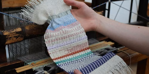 Weaving with Paper: Intermediate Weaving Technique with David Fox