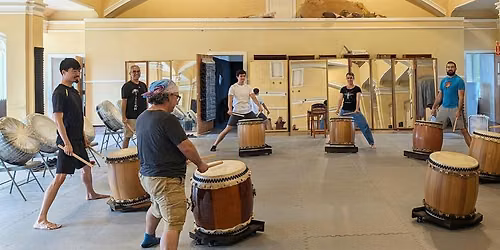 Intro to Taiko: The Art of Traditional Japanese Drumming (song: Kenka end)