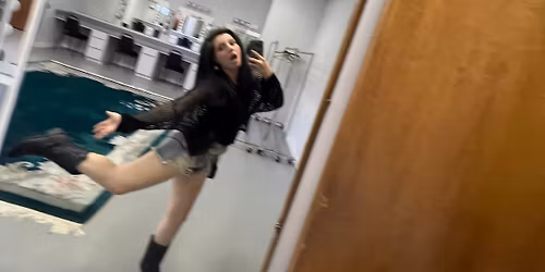 Amber Violet at Soulshine Pizza Factory!