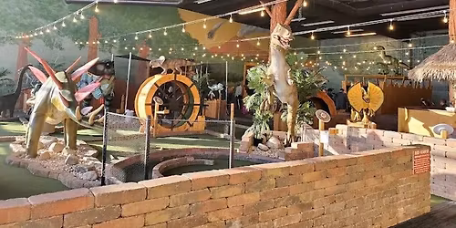 TROOP 483 \/ PUTT PUTT OUTING