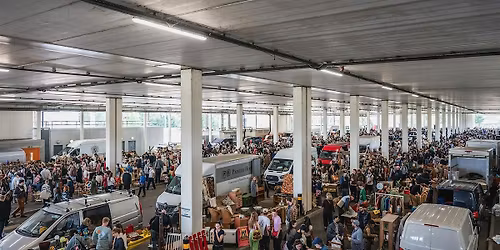 The Giant London Flea Market