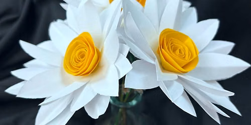 Paper Flowers: Whimsical Daisy Bouquet
