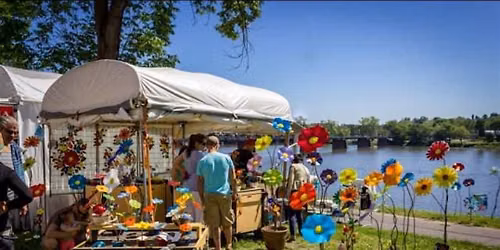 VIRGINIA BEACH FALL ARTS & CRAFTS FESTIVAL