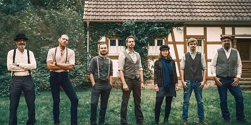 The Singer is always late - Folk 