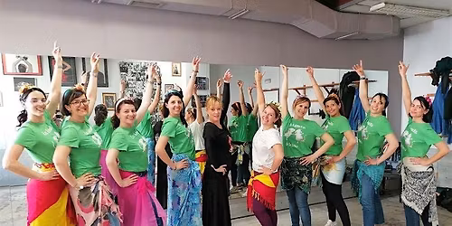 1-Hour Private Flamenco Class in Barcelona Experience