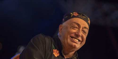 Peppe Barra + Medit Orchestra di ritmi moderni diretta da A.Valori \u2013 \u201cNapoli, l\u2019anima e il suono.