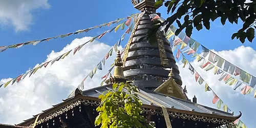Schifffahrt zum Nepal-Himalaya-Pavillon