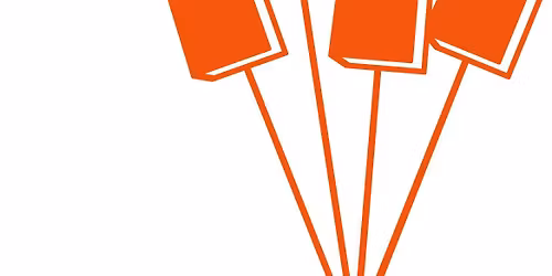 Buntes Programm zum Welttag des Buches auf der B\u00fchne gegen\u00fcber der Buchhandlung