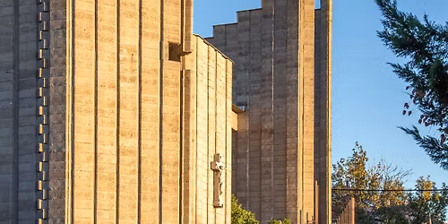 Temploms\u00e9t\u00e1k Budapesten \u2013 Farkasr\u00e9ti Mindenszentek Pl\u00e9b\u00e1niatemplom