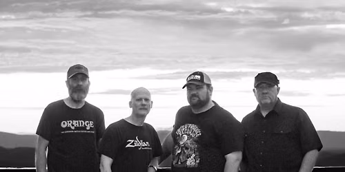 Back 40 East at Log Home Brewing