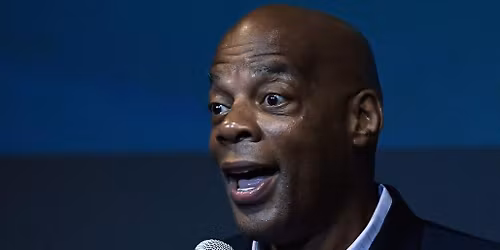 Alonzo Bodden at Dead Crow Comedy Room