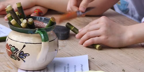 Werkeln f\u00fcr Kinder - Maipfeiferlschnitzen