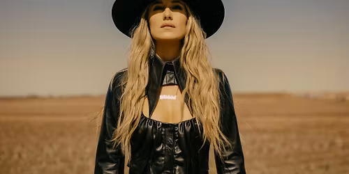 Pre-Show Party - Lainey Wilson