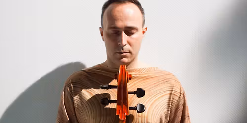 Micha\u0142 Pepol beim stARTfestival Leverkusen