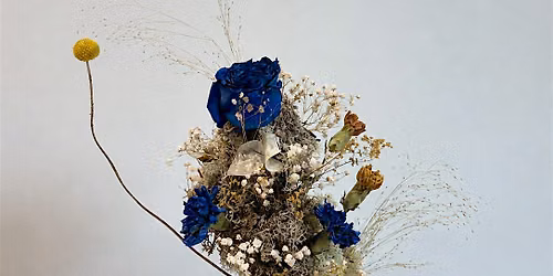 Sculptural Dried Flower Arrangement Workshop