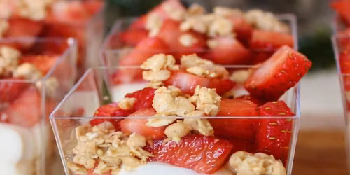 \ud83d\udc90 Mother\u2019s Day Brunch \u2013 Kids Class: They Cook for You! \ud83d\udc90