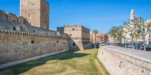 Castello Svevo di Bari: un\u2019icona di potere e storia