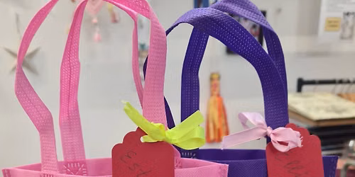 Resin clock making workshop