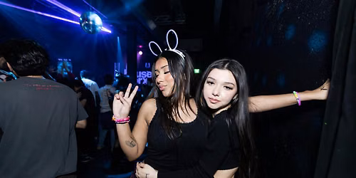 Deb\u00ed BaiLAr M\u00e1S PerrEO (Bad Bunny + More - Dance Night)
