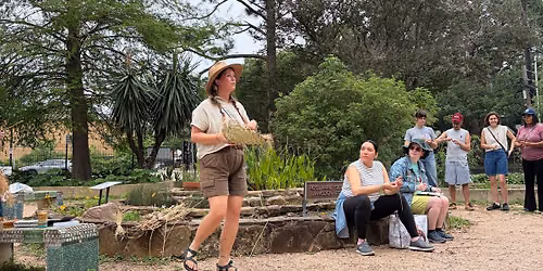CRAFT GARDEN TOUR