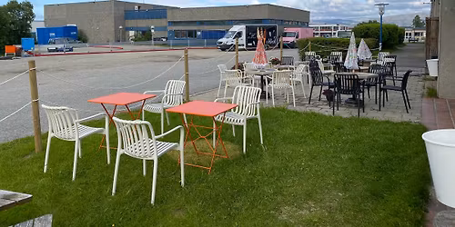 Markedsdager og rock \/ Hos Magnus \/ Lakselv 