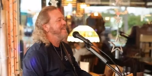 Jay Brown at Crabby Bills PH