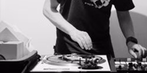 Cut Above the Rest - Hip Hop, Breaks, Oldskool & Scratching)