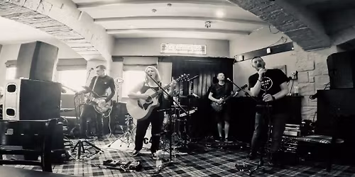 THE VILLAGE INN - EAST KILBRIDE