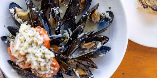 Mussel Night at Palette Bistro